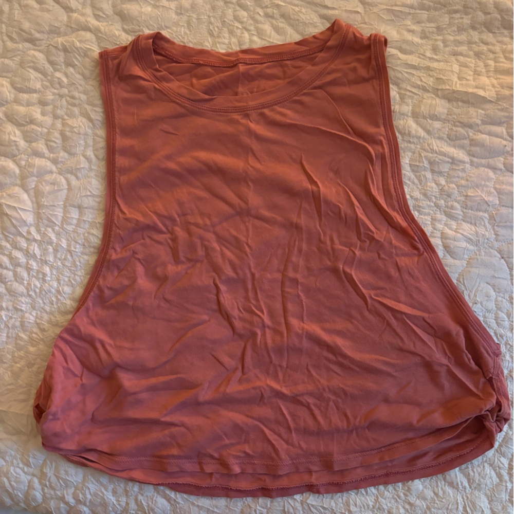 lululemon muscle tee
